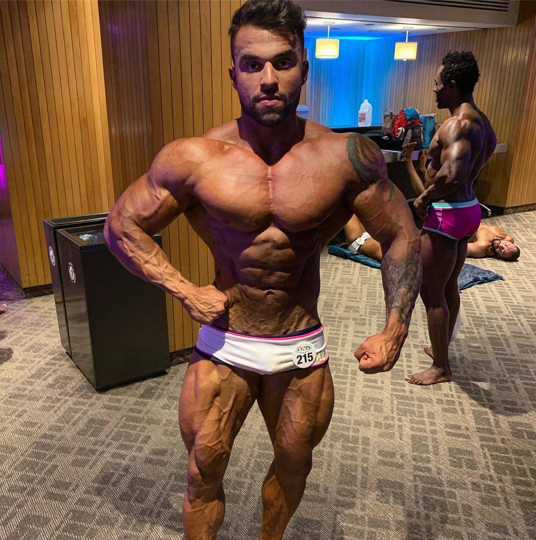 MsculoProgress1's tweet image. Imagine uma nova história para sua vida e acredite nela. 👏🏆

😱 Agora estamos com um blog com muito conteúdo informativo, além de dicas incríveis e muitos bônus gratuitos para nossos seguidores, acesse;

👉 musculoeprogresso.com  👈

#musculação #bodybuilding #hipertrofia