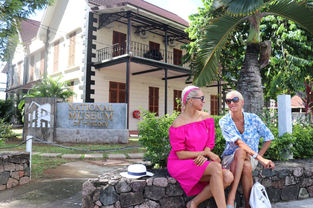 liezelv's tweet photo. Two blonde giraffes exploring the the smallest capital in the world -Victoria, on MahΓ© Island, the capital city of the #Seychelles . You can explore the entire city on foot in less than a day.
.
.
.
#Blondesabroad #SeeSeychelles
#LoveSeychelles #SeychellesIslands #travel https://t.co/1ozfLuieqW