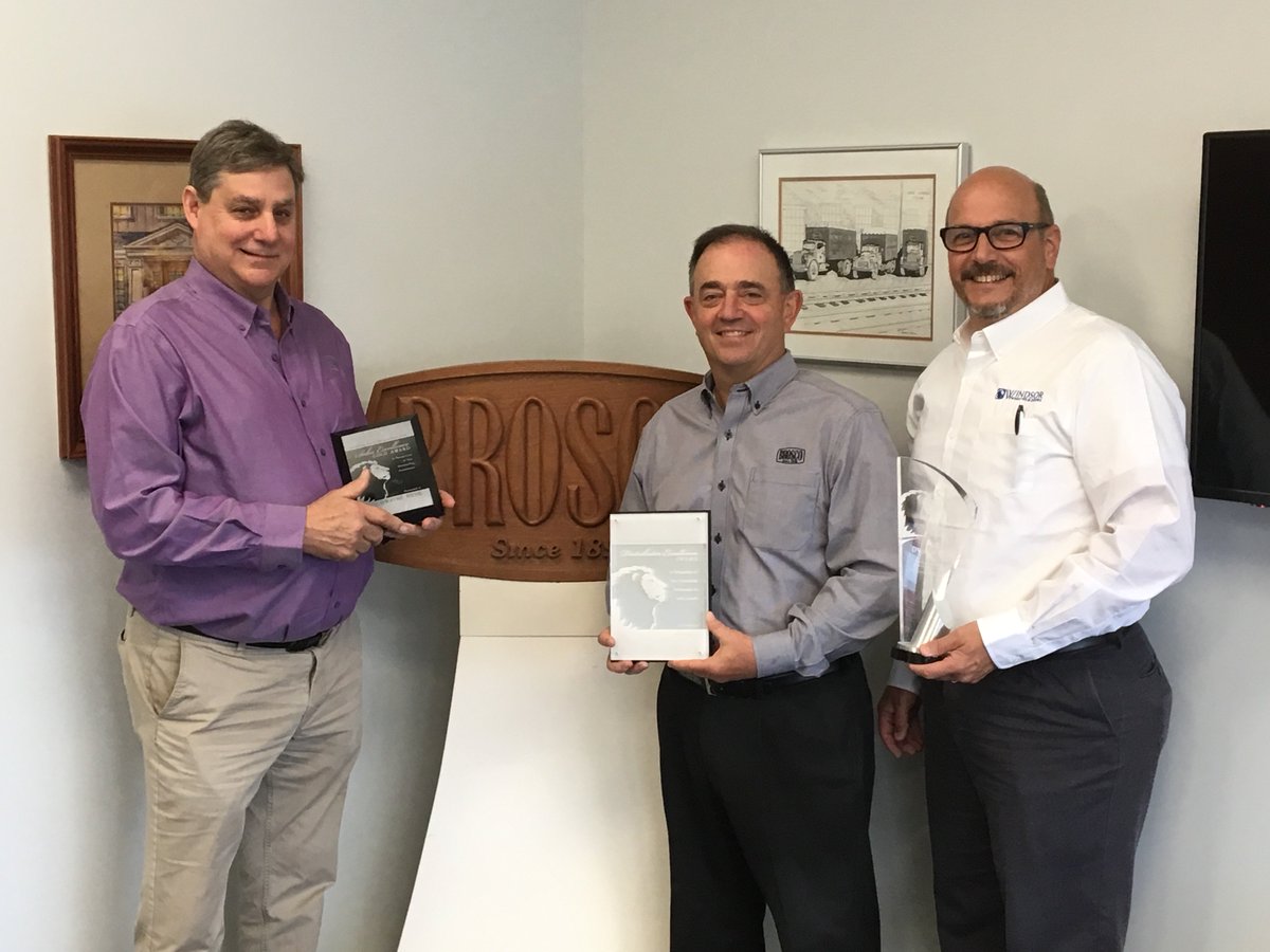 builtbybrosco's tweet image. BROSCO was awarded a 2018 Customer Appreciation award from @Windsor_Windows - we&apos;re proud to accept this and we&apos;re looking forward to a great 2019!

#WindsorWindows #BROSCO