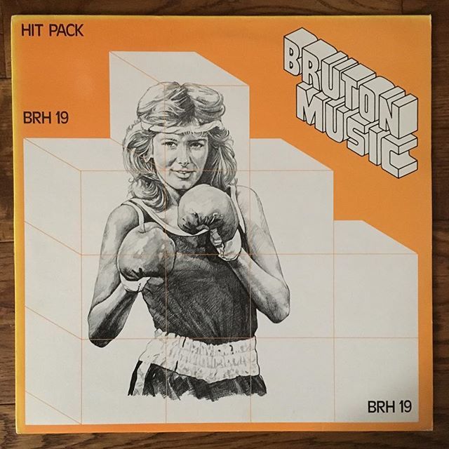 andrewsrecords's tweet photo. Hit Pack (BRH 19) #brutonmusic #librarymusic #alanhawkshaw #foundrecently #andrewsmusic #andrewsrecords #instavinyl #recordcollector #recordcollection https://t.co/CqKgyUBR4a https://t.co/SBLTncRtRw