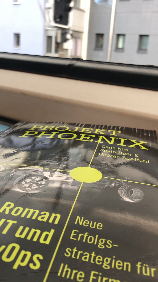 Woran erkennt man jemanden aus dem <a href="/netnode/">NETNODE AG - GO DIGITAL</a> - Team? #projectPhoenix