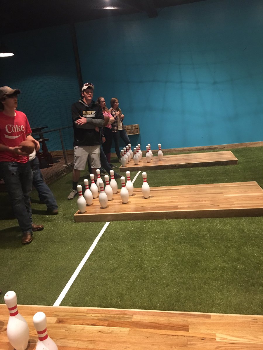 BenloganFFA's tweet photo. Did a little team building, stress relief this morning. Axe Throwing and Foot-Bowling. Kids had a great time and worked up an appetite for Bucca Di Bepo for lunch. Great FFA convention so far. @ThrowNation https://t.co/tayaz3IGJt