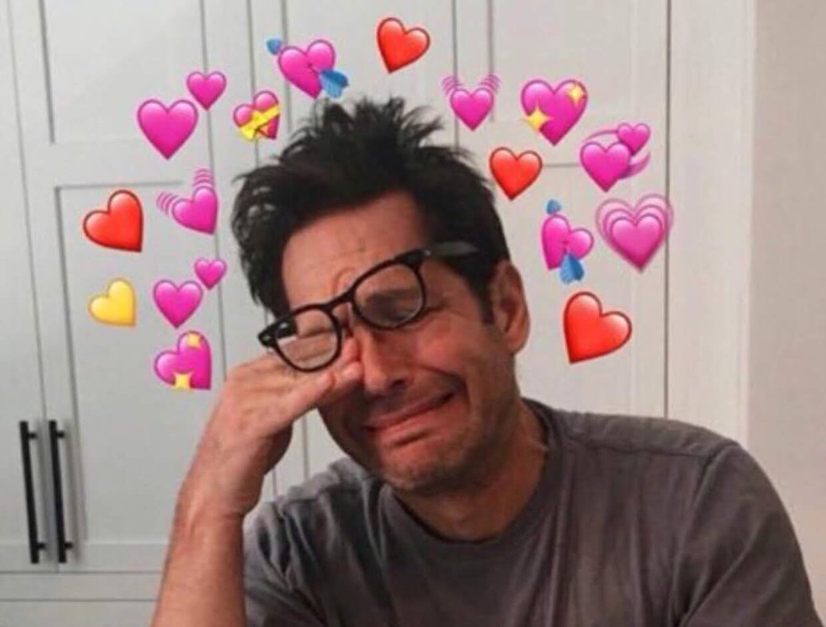 thinking about when professor hulk gave his lil taco to scott lang to make him feel better after his got ruined