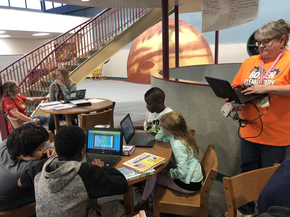 BISD_Libraries's tweet image. What a fun learning day at the @Bowen_Bobcats Library! Students practiced #Alphabetizing and #LibrarySkills by playing #ShelfOrder on their #chromebooks! #LearningIsFun #LoveOurBISDLibraryAssistants #TellTheStory #EncourageTheHeart #WhatAreYouReading @BryanISD @BISD_ITech
