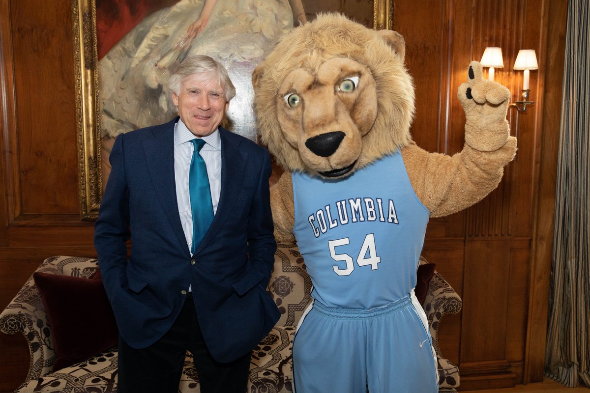 GoColumbiaLions's tweet photo. 📷@GoColumbiaLions student-athletes and teams that won an @IvyLeague Championship attended a recent reception with @Columbia President Bollinger!

Complete photo gallery: https://t.co/gmsV63cY1M

#RoarLionRoar #GoColumbiaLions https://t.co/5Gevw9C055