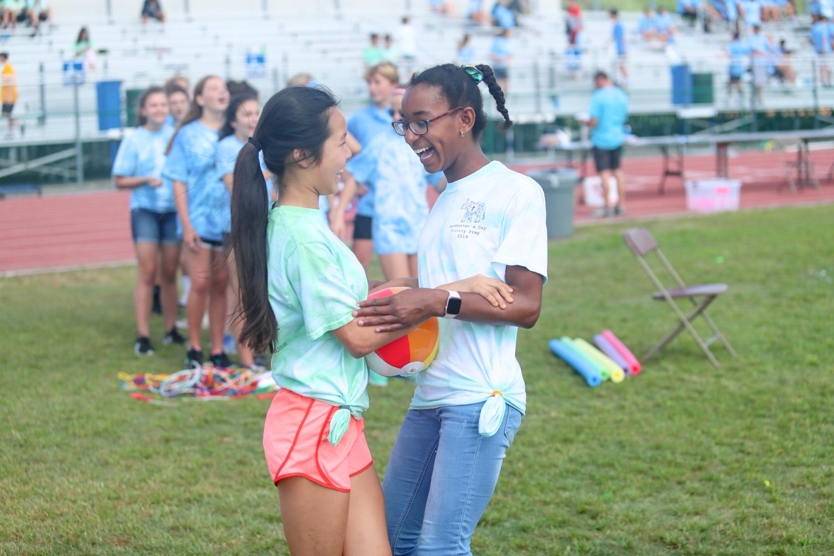 TrinityPrepFL's tweet photo. We had such a great Headmaster's Day this week! The seniors came in 1st place, sophomores in 2nd place, juniors in 3rd, and freshmen in 4th. And the seniors won the rope pull! #TPSproud #TrinityPrepFL https://t.co/EHKb4UsD2L