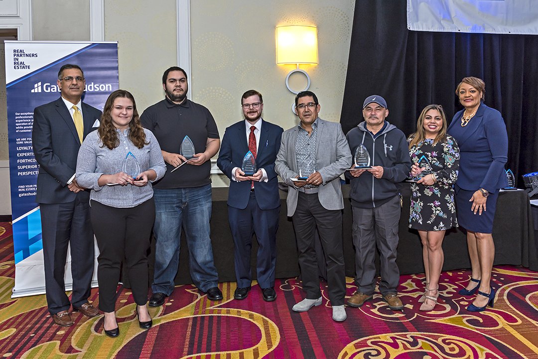 Here are our "Unsung Heroes" for 2019: Caitlin Jenkins, Danny Campos, Delfer Quinonez, Fidel Fuentes, Jeff Crump, Raheem Robinson, Reginald Miller, and Karina Jurado. Flanked by Residential Vice Presidents Zulfi Khan and Sheila Jones. #GatesHudsonFTW