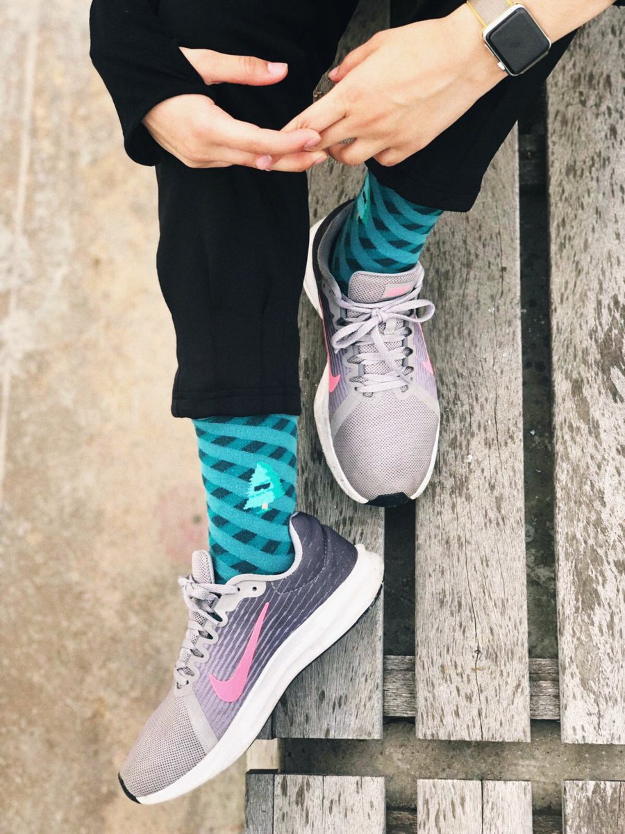OneTwoSock's tweet image. Be the best version of you 🏃🏽‍♀️📸: @hicrankaya_ #OneTwoSock #UnclePine #socks #weekend #friday