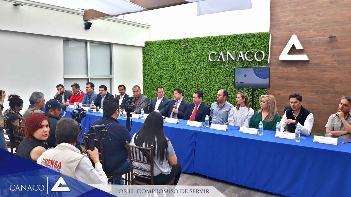 CanacoDurango's tweet image. Se lleva a cabo Firma de Convenio entre el Instituto Electoral y de Participación ciudadana (IEPC) y el Instituto Nacional Electoral con CANACO Durango, para promover la participación activa en los próximos procesos electorales en Durango.