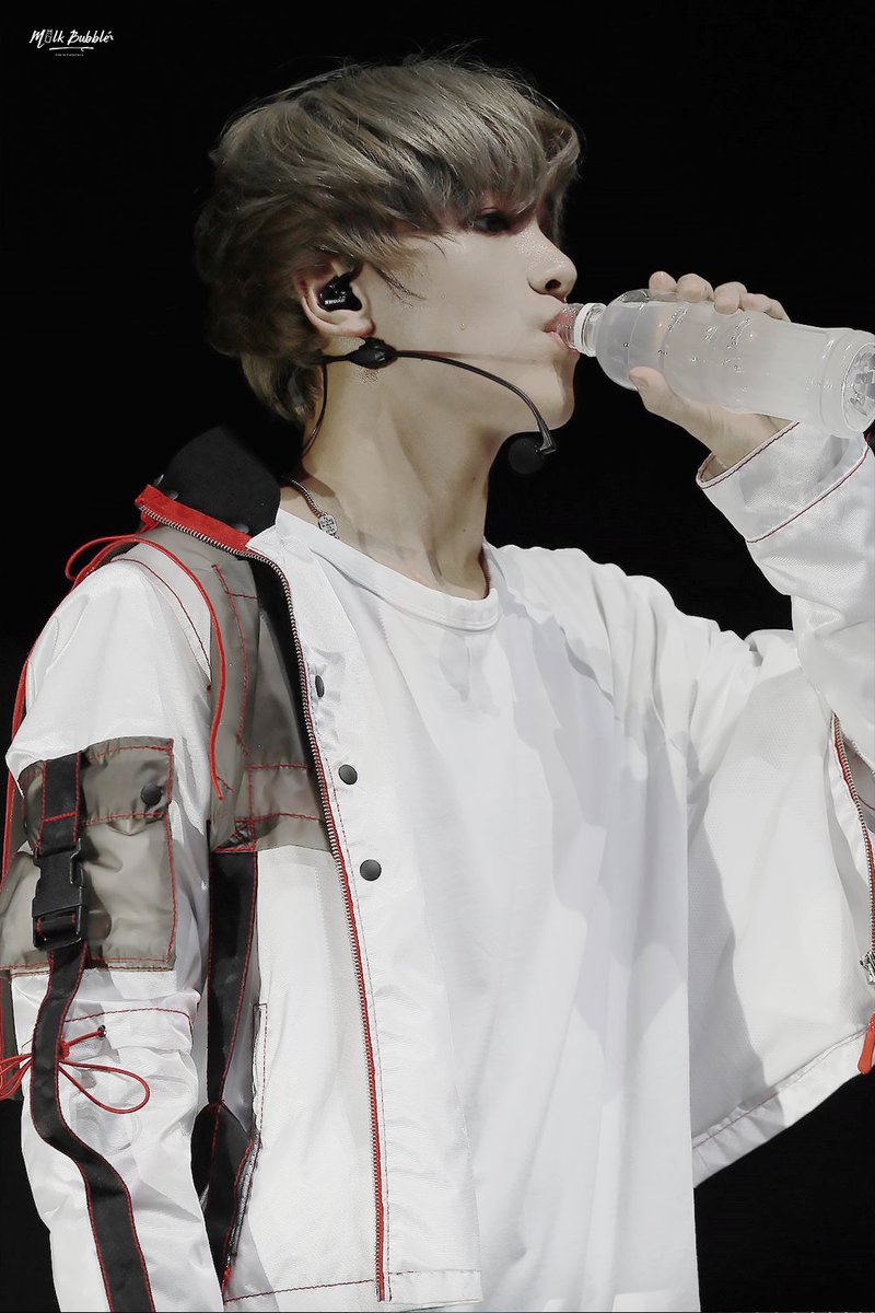 nctgallerys's tweet photo. ・ ・ 190501 ♡ milk bubble
lee donghyuck┊nct https://t.co/bET8Noxhcg