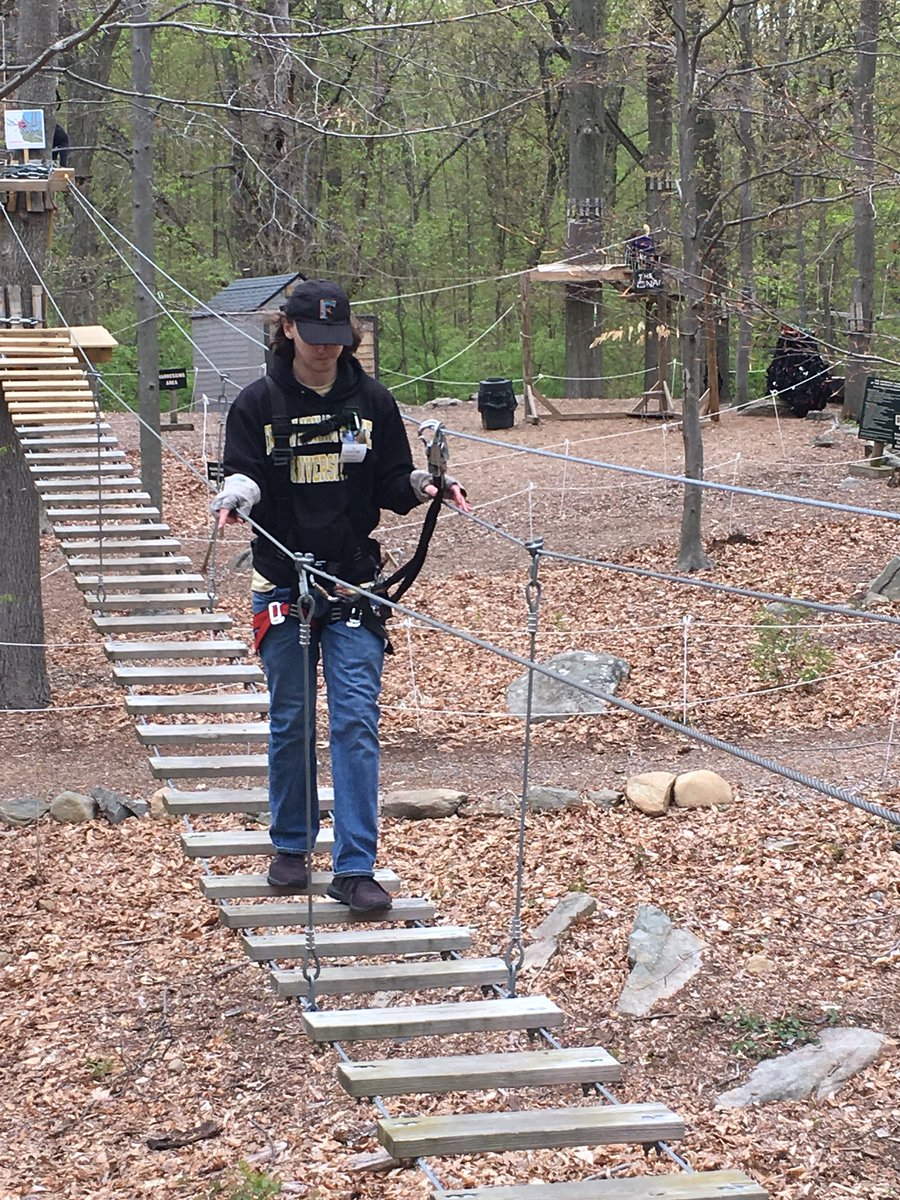 WinstonPrepCT's tweet photo. Adventure Park fun on this Friday with Delta, Pi, Chi students!! #wpsct #workingtogether #adventureparkbpt https://t.co/sfKAjGislz