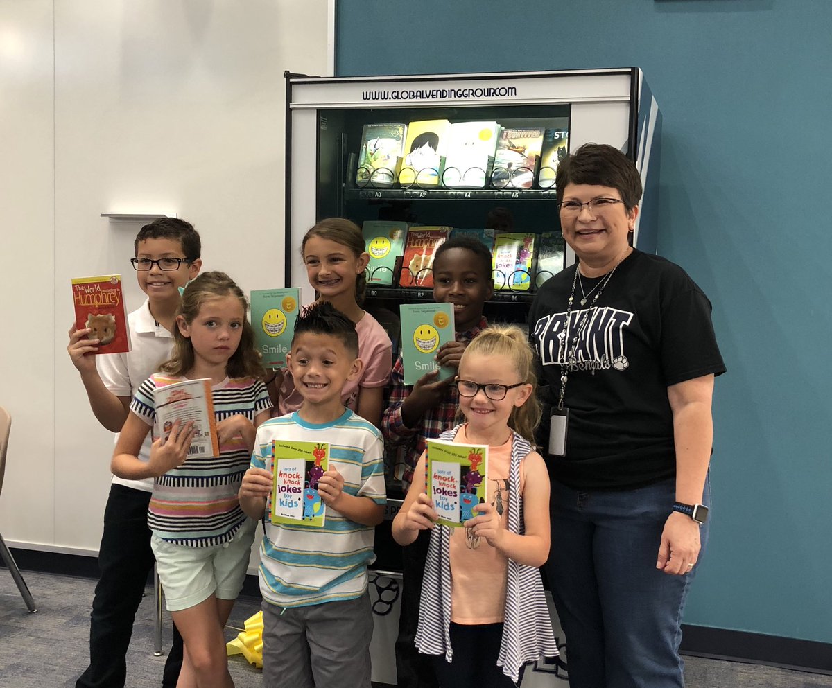 BES_librarykaty's tweet photo. @BryantElem has a BOOK VENDING MACHINE! @goraina your book Smile is a favorite! #bengalpride https://t.co/rn67gsFd1T