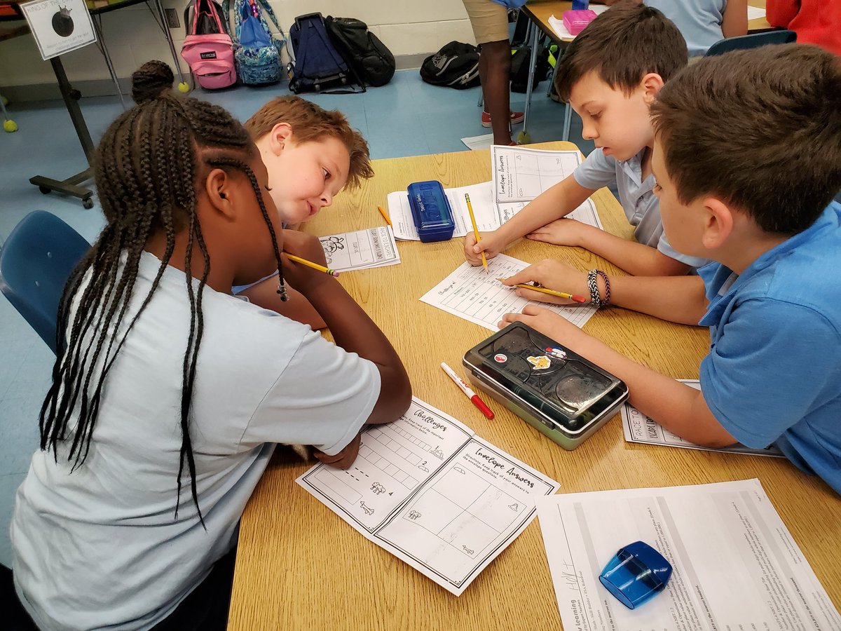 ljmatt45's tweet image. Escape room challenge as we prepare for #FSAmath. One team escaped! @GeorgeMarksVCS