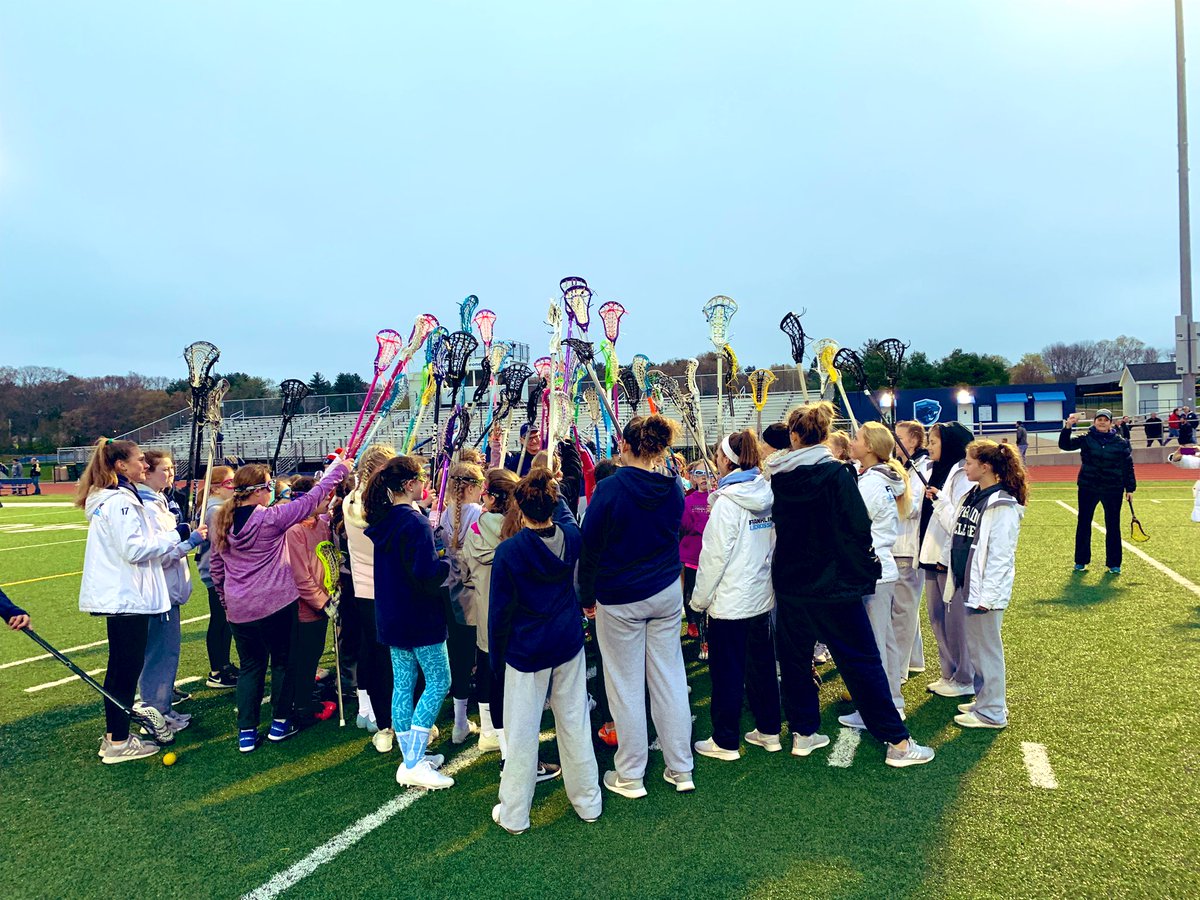 BIG thank you to @Fhsglax @igoeugo21 and @FHS_JVLAX for an AMAZING night of lacrosse at the Franklin Recreation girls youth lacrosse practices.  #thefutureisbright #weareFRANKLIN