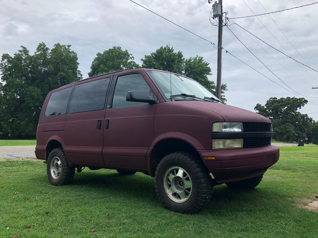 raptorcoatings's tweet photo. #FeaturedVehicleFriday #AstroVan by Dalton. "Raptor liner was the most budget friendly liner I could find and it’s holding up really well. It looks as good as the day I sprayed it and it's been abused in the woods!"#upol #bedliner #diy #doityourself #builtnotbought #raptorliner https://t.co/GtKEzZk6wJ