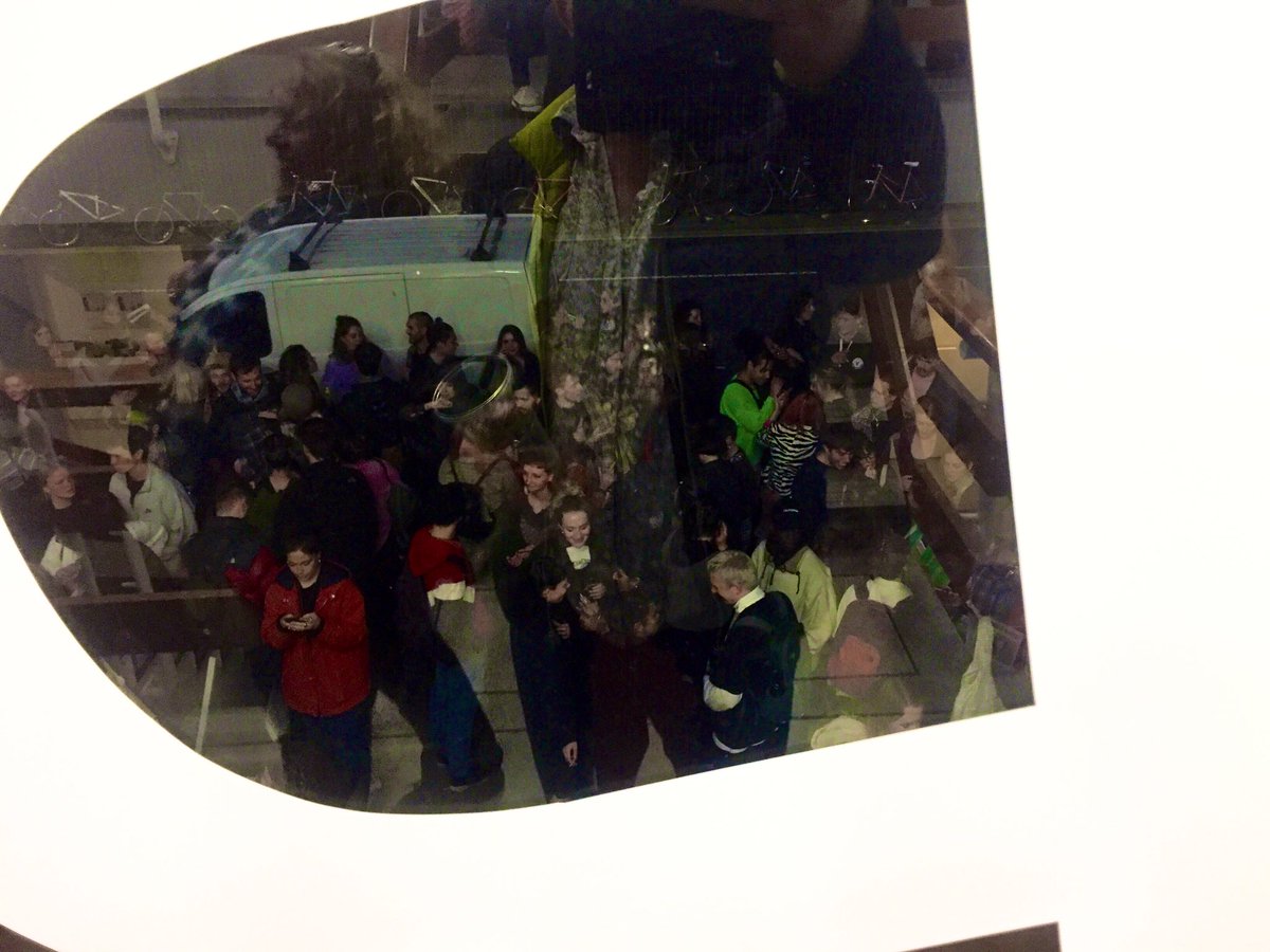 JonCraig_Photos's tweet photo. Yes PLEASE!! More #SpikeOpen at @_SpikeIsland like this. Fantastic superawesomeness night. #art #bristol #fullhouse #loveart #lovebristol #AngelaLizon #HannahMurgatroyd and more moreness than you can shake a more stick at!! THANK YOU !! :) https://t.co/k6Ul57jNKE