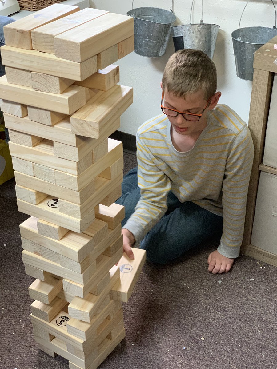 Naz5thgrade's tweet photo. More intense #Jenga competition pics  over #ScienceStaar Review 😎 https://t.co/m7p8UZberG