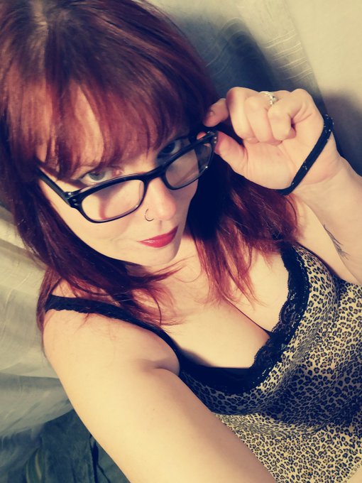 I'm #onlineforsex for a little bit #skypesex  @cammodellisting @PhatBootyCuties @plumperpass @Jaura450<a href="/tag/onlineforsex"class="tags">#onlineforsex</a><a href="/tag/skypesex"class="tags">#skypesex</a>