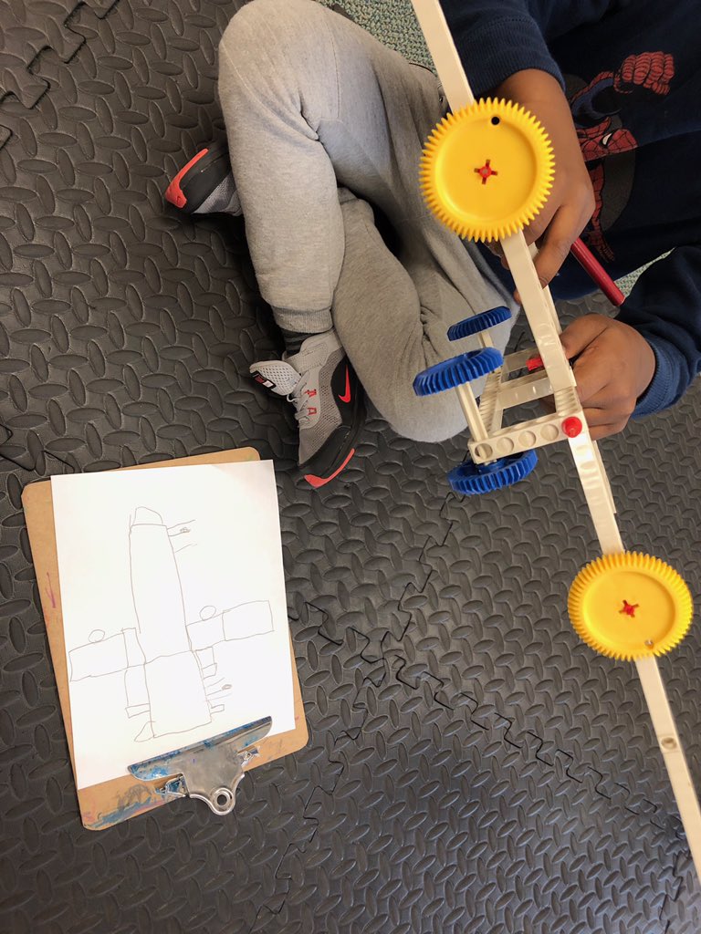 “This is my fire jet...it’s my favourite plane” K student built and designed his own fire jet...I’m so impressed...Proud HJ moments @HJA_tdsb @ccatwell @GiselleMirabel4 @TDSBNardiAddesa @LC1_TDSB