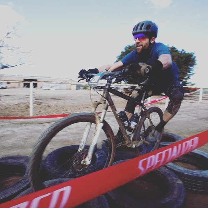 This is Adam Schwarcz. He's a bicycle mechanic based in Oakland, CA, and a Kitsbow ambassador. This weekend, he's starting a journey across the southwestern US and documenting it on his Insta. Check it out instagram.com/adamschwarcz #mtb #mountainbiking #cyclinglife