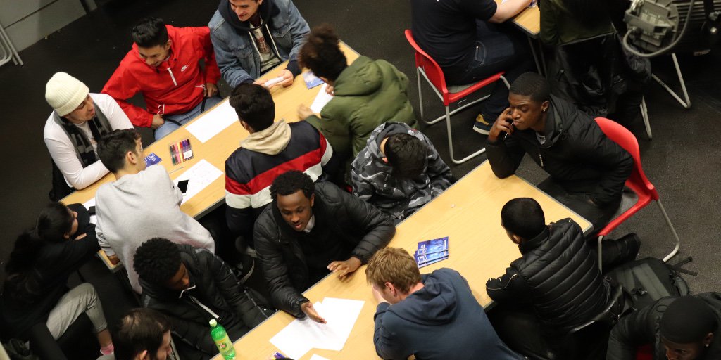 StCharlesSFC's tweet image. In a day long workshop students had to devise, design, market, and pitch their ideas, 'Dragon's Den' style for an E-Sport game. Creativity and enthusiasm abounded as students engaged with the day's programme. Our thanks to @_TILG for creating this fantastic opportunity. #esports