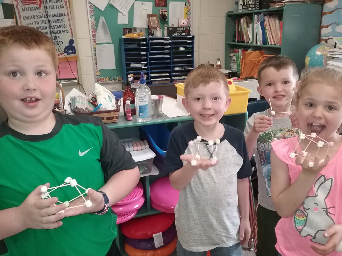noll_glorecity's tweet photo. 3D fun with marshmallows @JudeBlack2 @jjannrost #coltclips https://t.co/ieF7t1Nqq6