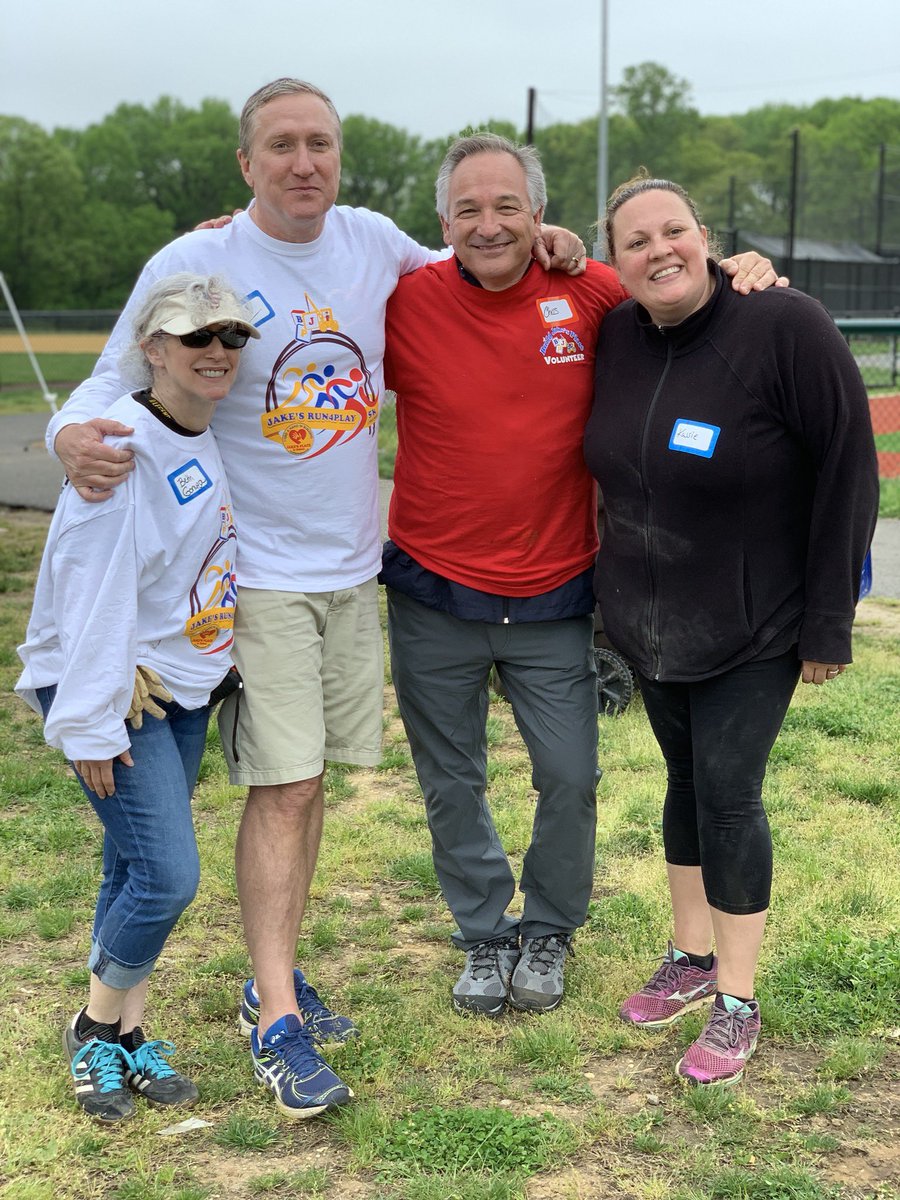 FRTCharities's tweet photo. What a beautiful day...watching people come together to make an impact in their community!
#MiniCSD https://t.co/qA5pX6MEhX