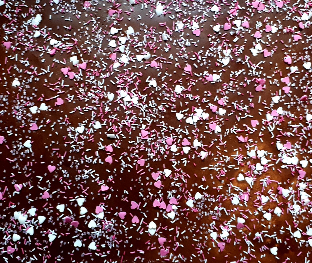 Tästä se lähtee! 💪Viikonloppuna pelataan perinteinen Tuiskun Kevätturnaus tekonurmella. Lauantaina pelataan F7- ja F8- junnujen sarjat, sunnuntaina F9- ja E10-junnujen sarjat. Tervetuloa! ⚽️🌞
#tuisku #turnaus #talkoot #orivesi