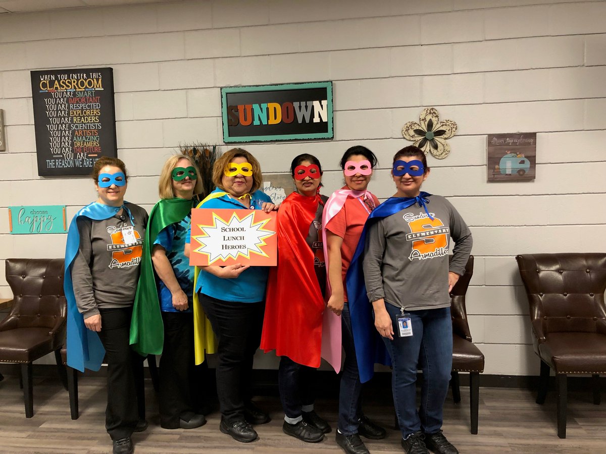 katyisd's tweet photo. Not all heroes wear capes... except on #SchoolLunchHeroDay! The #KatyISD @MyKatyCafe performs incredible feats each day to care for the health and well-being of each of our 80,000+ students. Thank you to @Sundown_e #FoodServiceTeam for showing us your true hero spirit today! https://t.co/z108t4weXT
