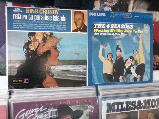 Happy Birthday to the late Bing Crosby & Frankie Valli of the Four Seasons 