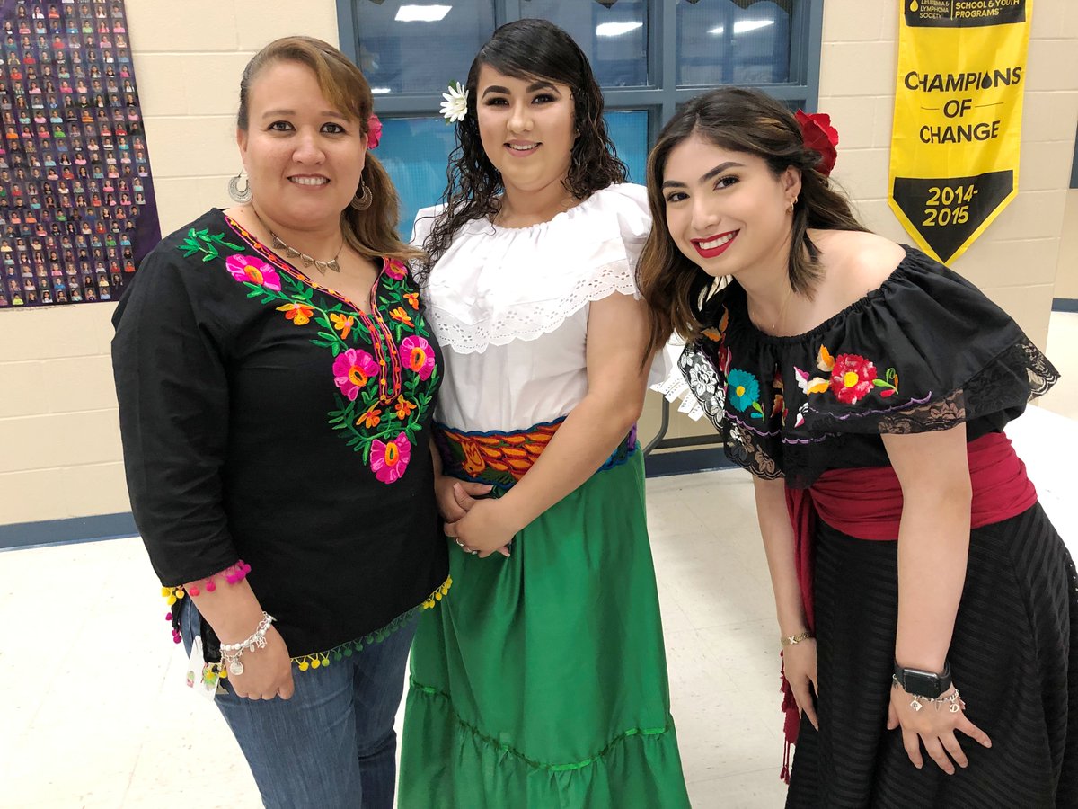 Thanks to the wonderful parents, staff and community who helped Cannan to make #MulticulturalDay awesome for our #CannanMVPs! #CelebrateDiversity #WillisIsHere