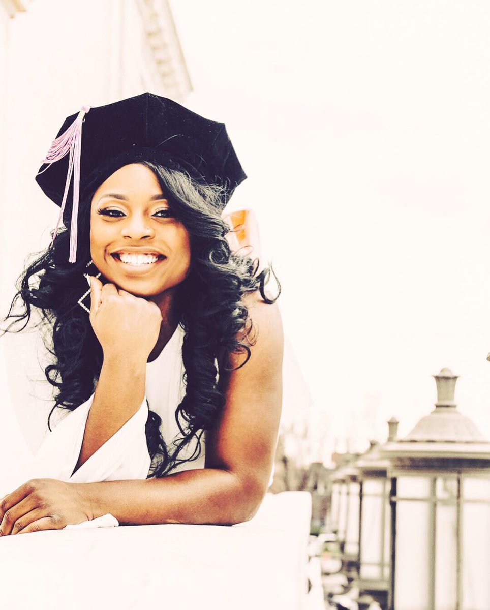 princessmeeeday's tweet photo. Doctor of Dental Surgery loading in 7 days. University of Detroit Mercy School of Dentistry. Alexa play “Never Would Have Made It” - Marvin Sapp. 🦷👩🏾‍⚕️❤️ https://t.co/6SJECYUtp9