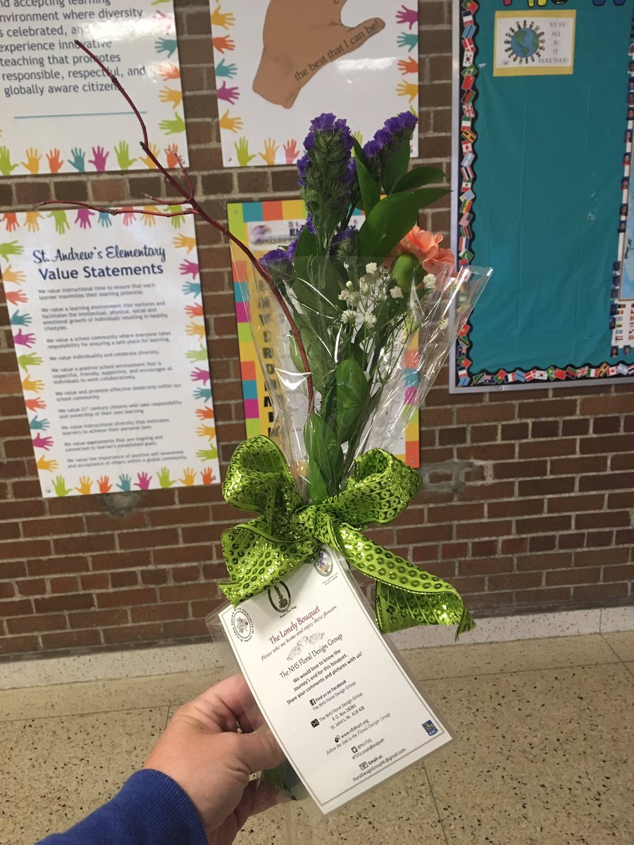 We were so excited to find these beautiful flowers tucked in the front door this morning. We have admired them all day! <a href="/standrewselem/">St. Andrews School</a> #FDGLonelyBouquet
