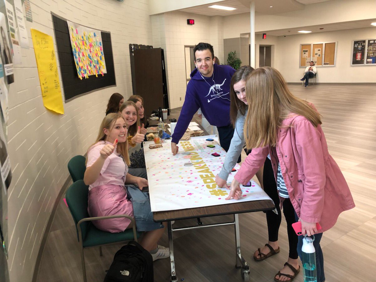 WHSClubUS's tweet photo. Club US had their first ever Person First Campaign! Thanks to everyone who pledged kindness👍🏻 #speakkindness https://t.co/xttBkWALDB