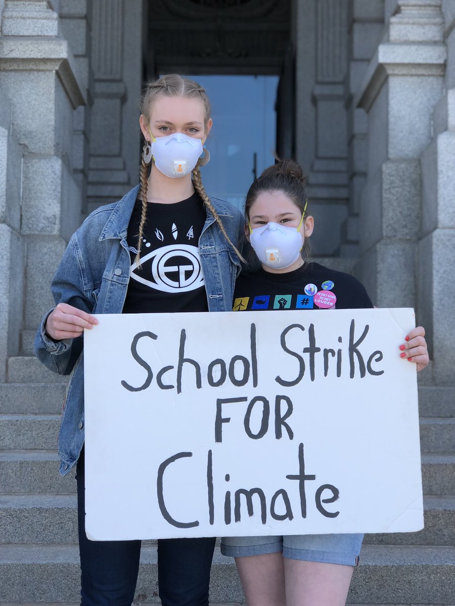 havenruthie's tweet photo. Colorado had a GREAT #climatestrike today! The momentum is here and we need to keep it going! We can do this! 
The youth showed up BIG! Spoke LOUD! We WILL be HEARD! Join us adults!

@usclimatestrike @earthguardianz @350Colorado @XRDenver @SierraClubCO @ChittoorMadhvi https://t.co/Hll5YhIBnS