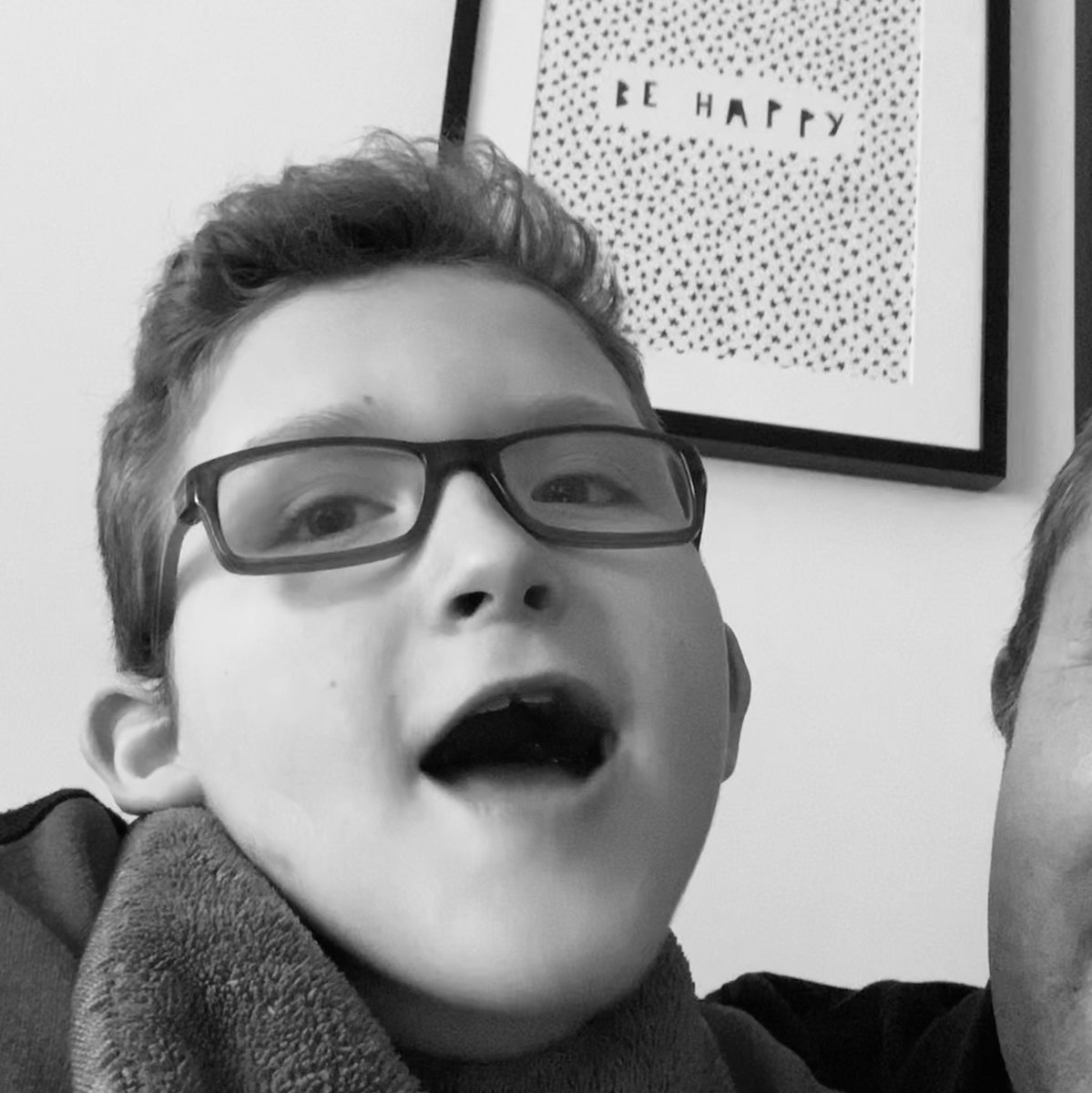 RossTheSmiler's tweet photo. Glad to be home 🏡 😀 #BeHappy #CuddlesWithDad https://t.co/mQOx14o6yf