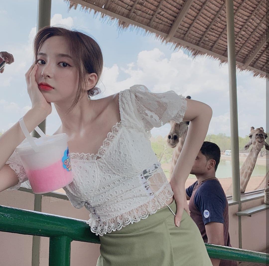 SUHYUN​ THAI​LAND​🦊🐰 tweet media