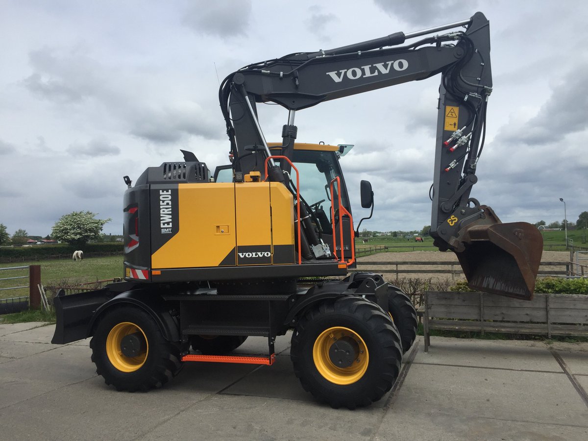 januari 2019 Volvo EC250EL, mei 2019 Volvo EWR150E  <a href="/smt_netherlands/">SMT Netherlands</a>