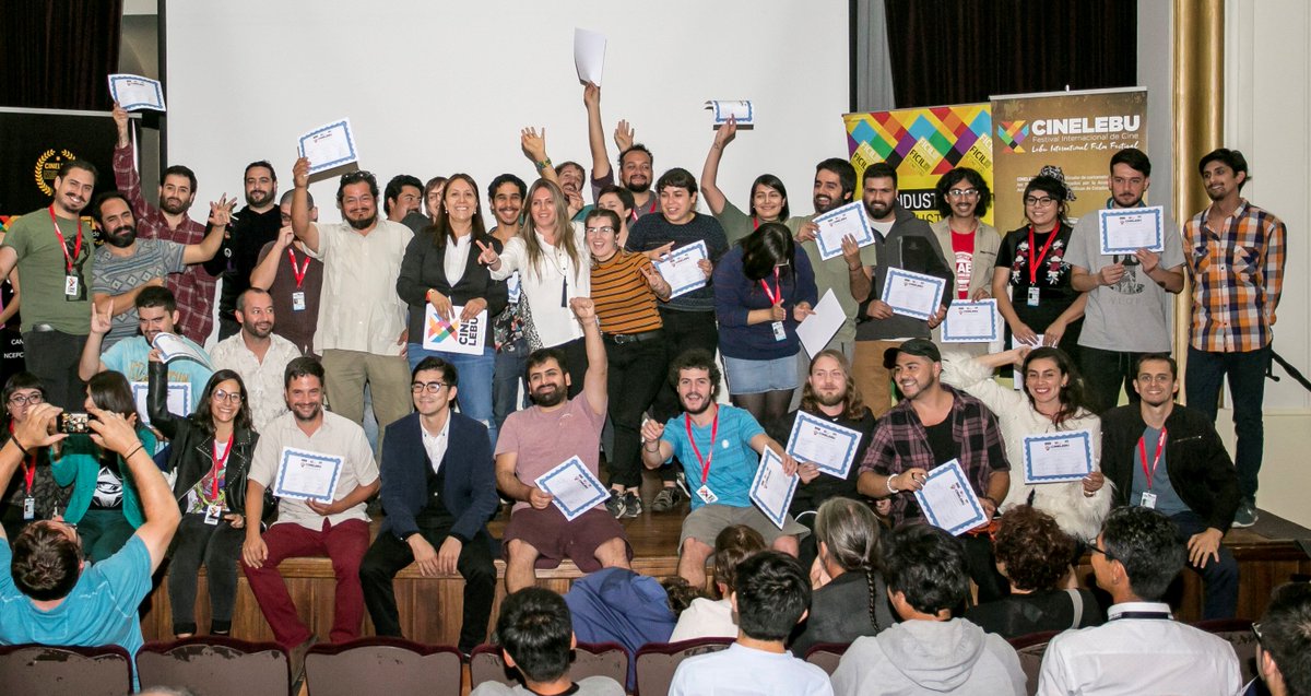 cinelebu's tweet photo. #FILMABIOBIO y #LABCINELEBU dos exitosos programas. Gracias realizadores por participar PURO TALENTO! y gracias @Macaveram directora de @fomentobiobio por acompañarnos como jurado, y a todos los jurados y asesores, se pasaron!!! se viene la celebración de #20añosCINELEBU https://t.co/n7Dpx97LgE