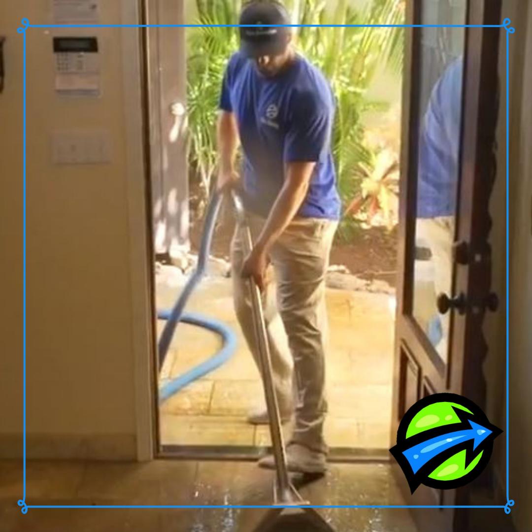 Flood, water, and Mold Damage Services available 24/7 Island Wide. Link in our bio.
.
.
#waterdamage #moldremediation #structuraldrying #reconstructiveservices #oahu #hawaii