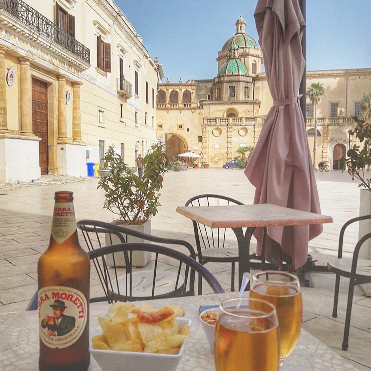 Our happy place = one part empty piazza, one part sunshine and one part Birra Moretti #Sunshine #Piazza #Outside #Spring #Birra #Italia #Sicilia Enjoy Birra Moretti Responsibly