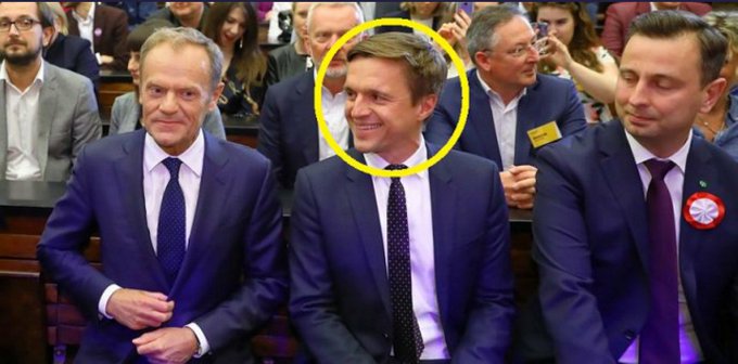 View image on Twitter