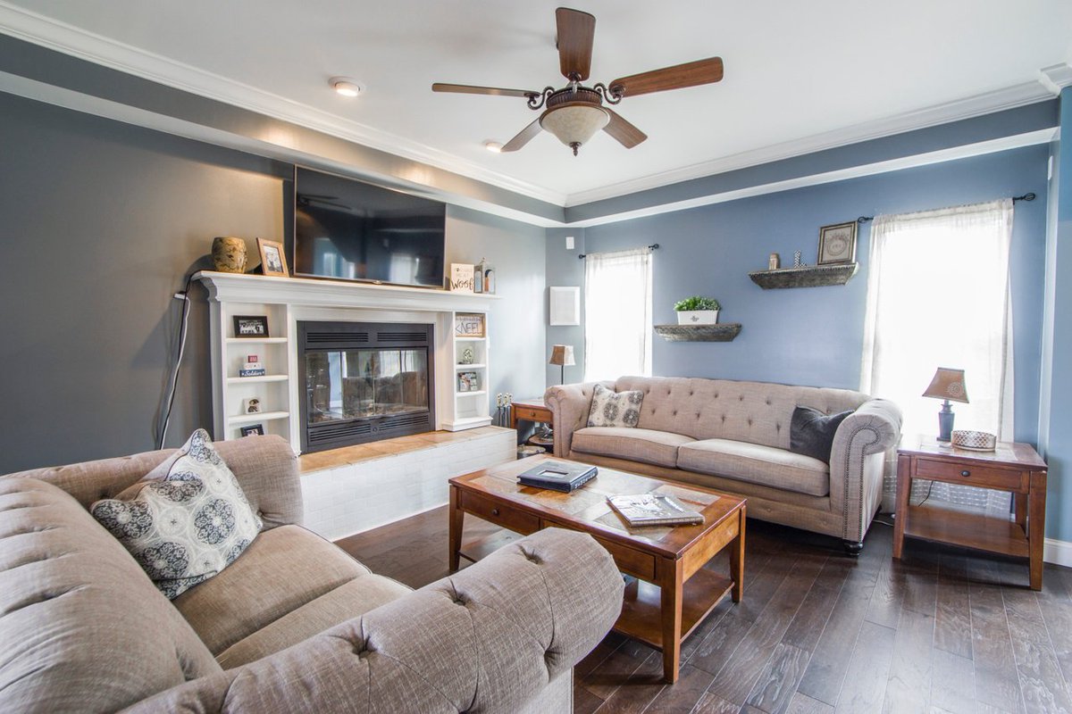 Cleanfireplace's tweet image. Did You Know: the first fireplace insert was invented in the US? 
In 1896, Joab Donaldson of Pennsylvania invented the device to utilize a coal distillate as fuel. #FireplaceFactsFriday [bit.ly/2Y302cM]