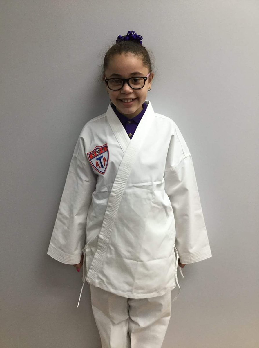 PettisMA's tweet photo. Help us welcome the newest member of Pettis Martial Arts, Ivianahliz! 

#TeamPettis #Taekwondo @Showtimepettis https://t.co/nZRP9WCqzo
