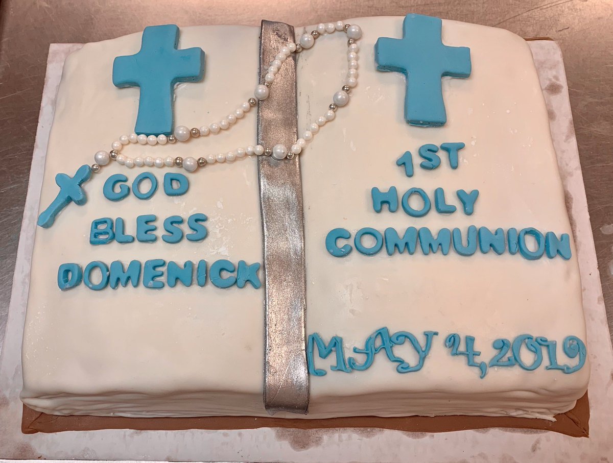 Another beautiful cake by my awesome students!