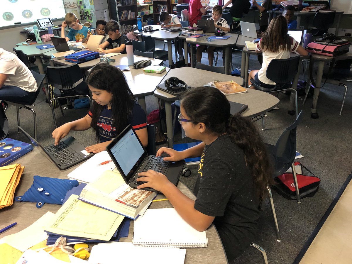 GESGeider's tweet image. 🌟Engaged researchers 🌟@GESRedmon @GESHendrickson #GESShineOn