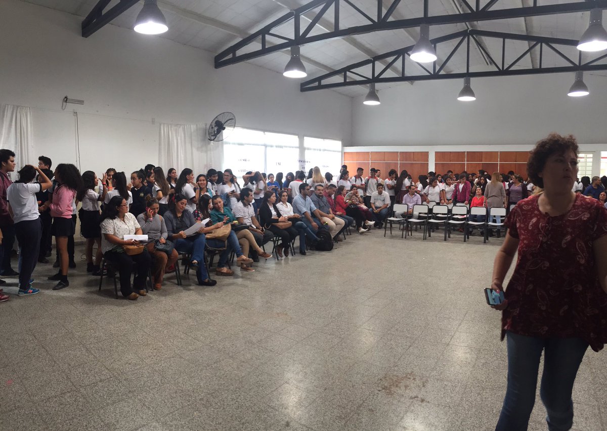 Trabajo en grupo sobre Educación Sexual Integral con adolescentes de Nivel secundario, en el marco del Foro Todos Somos Parte.