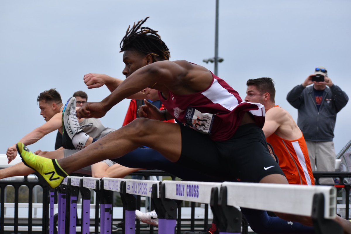lafayetteTF's tweet photo. On to the finals: Freshman Tim Payne clocked 14.54 in the 110M hurdles for a spot in finals Saturday afternoon. #hurdlesquad #patriotleague #trackandfield #hurdles #climbthehill https://t.co/2YfYtxlcjX