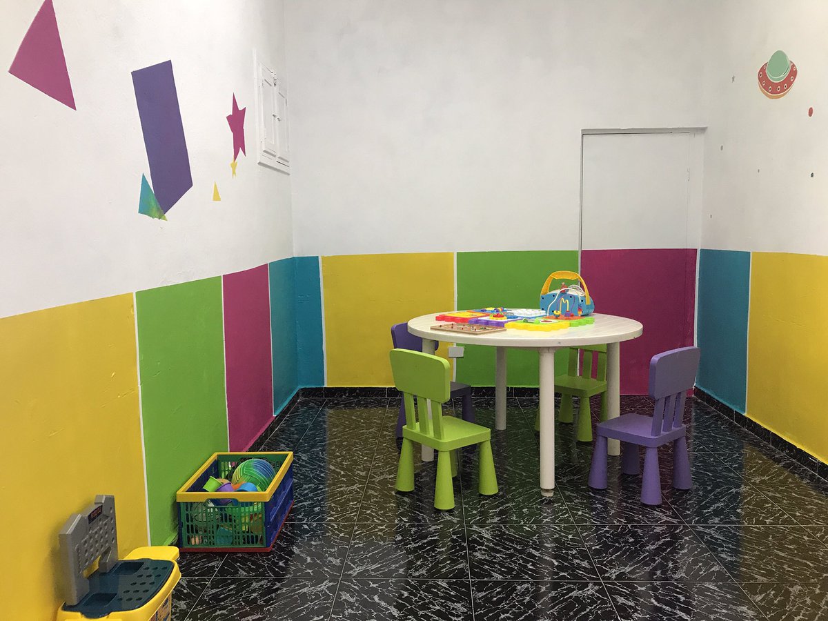 RestElPinito's tweet image. CHIQUI PARK en el Restaurante El Pinito 🌲 

♦️ Quieres venir a comer y que tus peques tengan un espacio para ellos? 🏀  🤡 👬 👭 👫 🚌 🖍

♦️Buscas donde celebrar el cumple de los niñ@s? Visítanos! 

♦️ Telf: 922.36.70.57