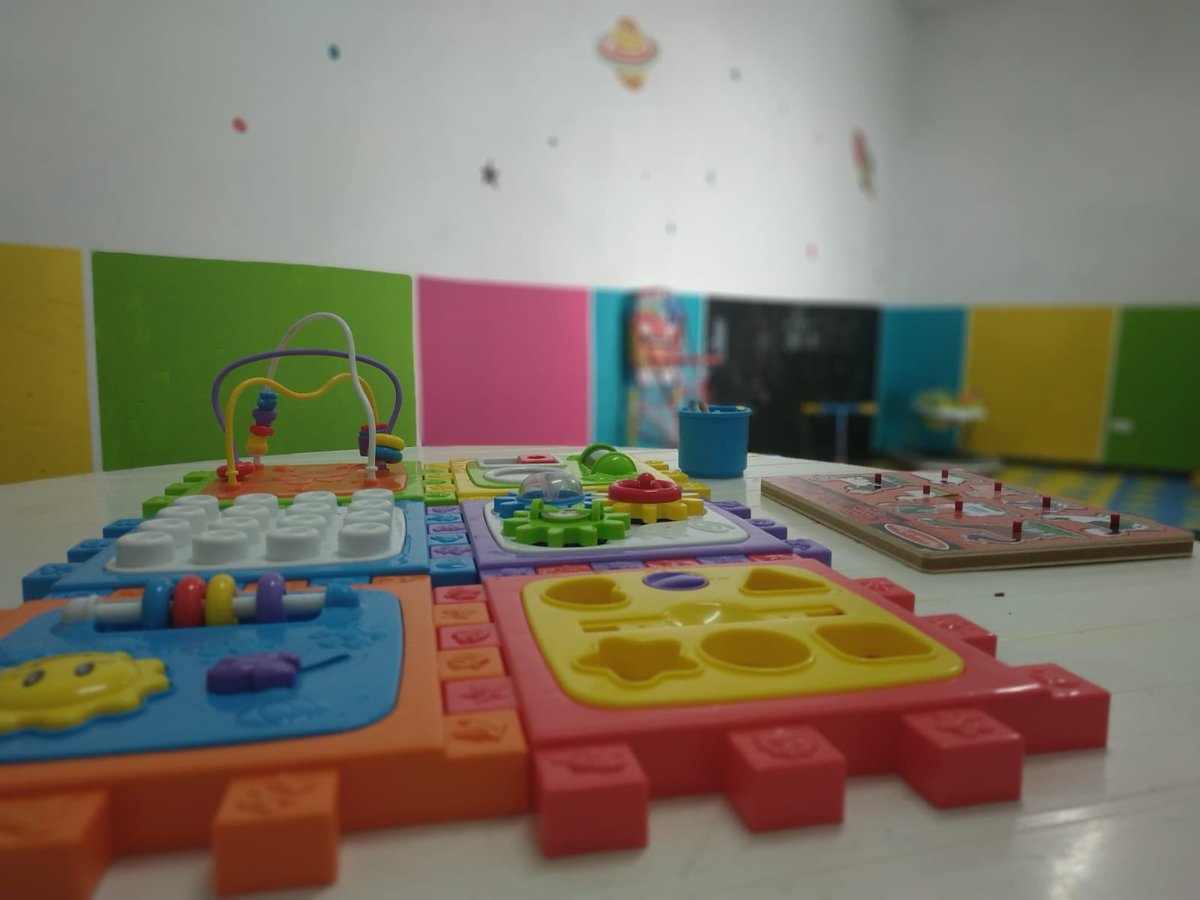 RestElPinito's tweet image. CHIQUI PARK en el Restaurante El Pinito 🌲 

♦️ Quieres venir a comer y que tus peques tengan un espacio para ellos? 🏀  🤡 👬 👭 👫 🚌 🖍

♦️Buscas donde celebrar el cumple de los niñ@s? Visítanos! 

♦️ Telf: 922.36.70.57